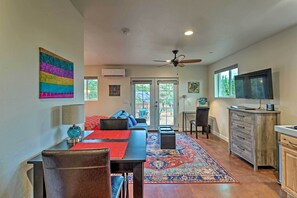 TV - Sunny Sedona Getaway - Hike, Golf, & Relax! (Sedona)