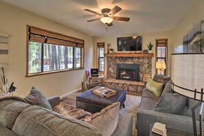 Casa (2 Bedrooms) | Interior