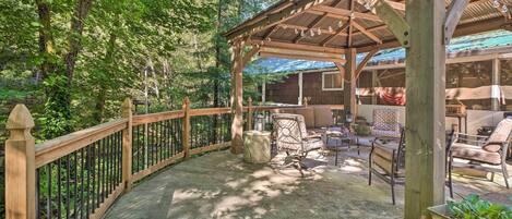 House (3 Bedrooms) | Front of property