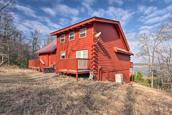 House (3 Bedrooms) | Interior - Large Cabin w/ Deck Overlooking Norfork Lake! (Elizabeth)