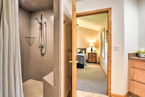 Talo (3 Bedrooms) | Sisätilat