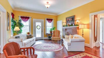 Rumah (3 Bedrooms) | Interior
