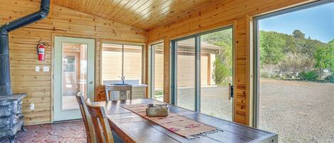 บ้านพัก (2 Bedrooms) | ภายใน