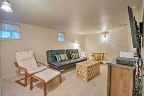 House (5 Bedrooms) | Interior