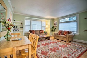 Talo (5 Bedrooms) | Sisätilat