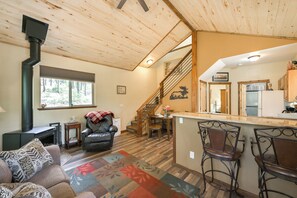 House (1 Bedroom) | Interior