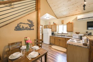 House (1 Bedroom) | Interior