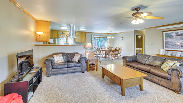 House (3 Bedrooms) | Front of property - Lead Lodge Near Mickelson Trail + Terry Peak (Lead)
