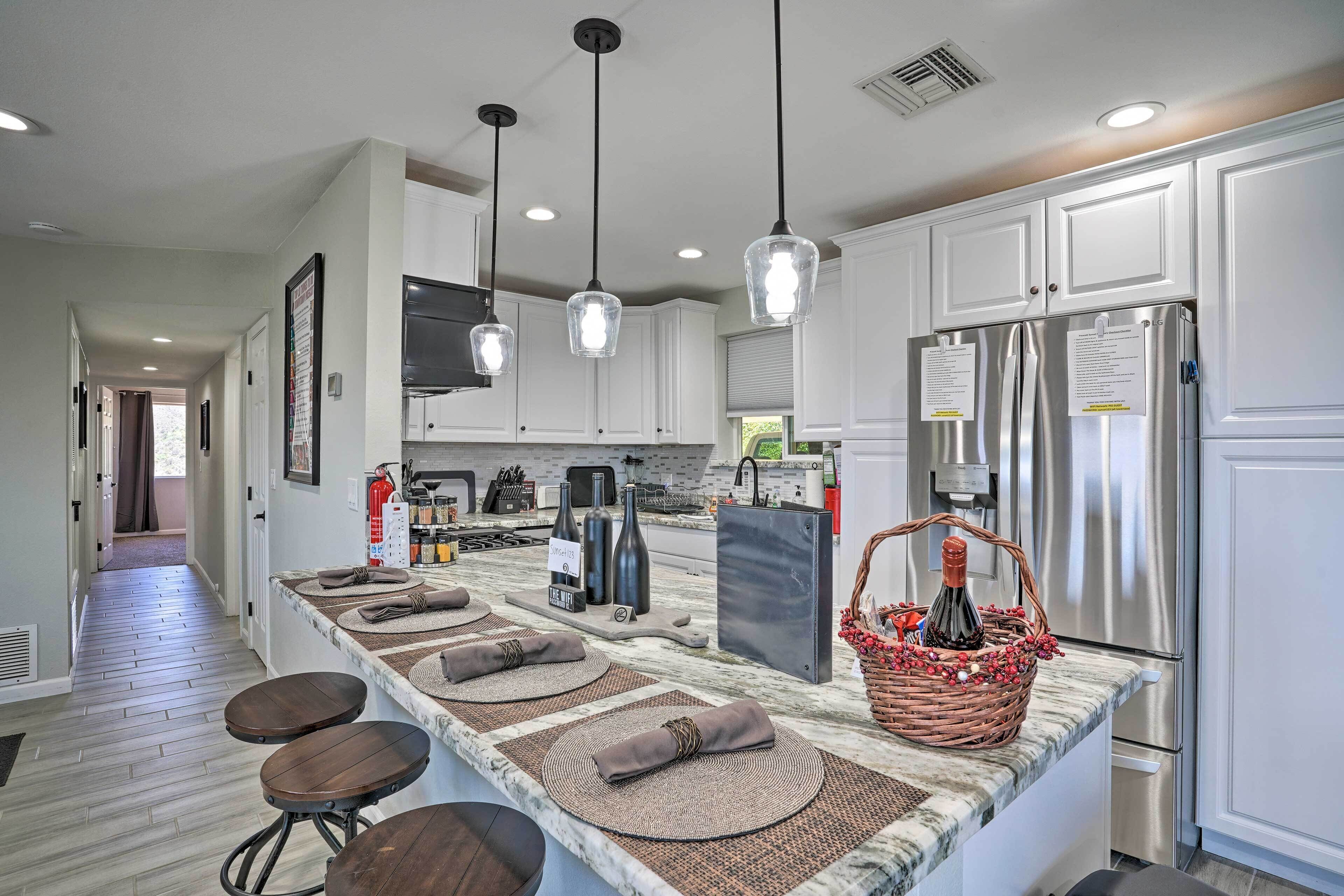 House (4 Bedrooms) | Interior