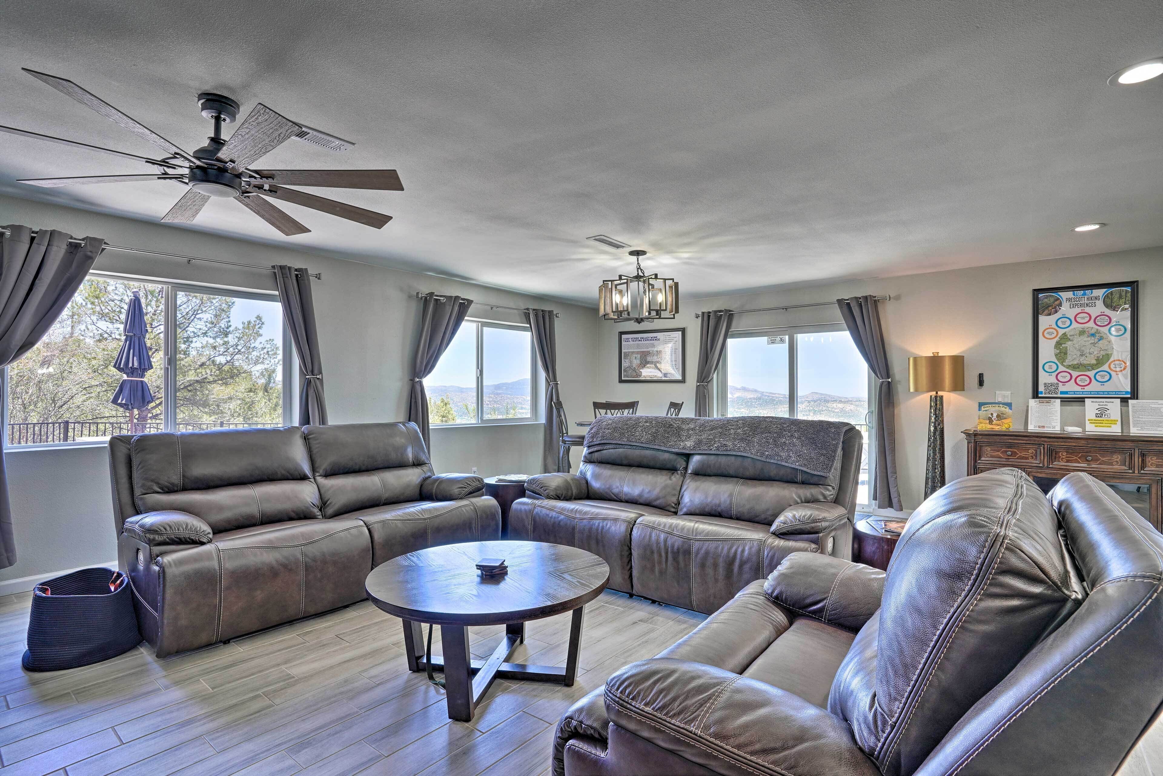 House (4 Bedrooms) | Interior