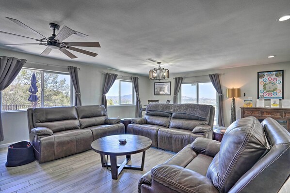 บ้านพัก (4 Bedrooms) | ภายใน