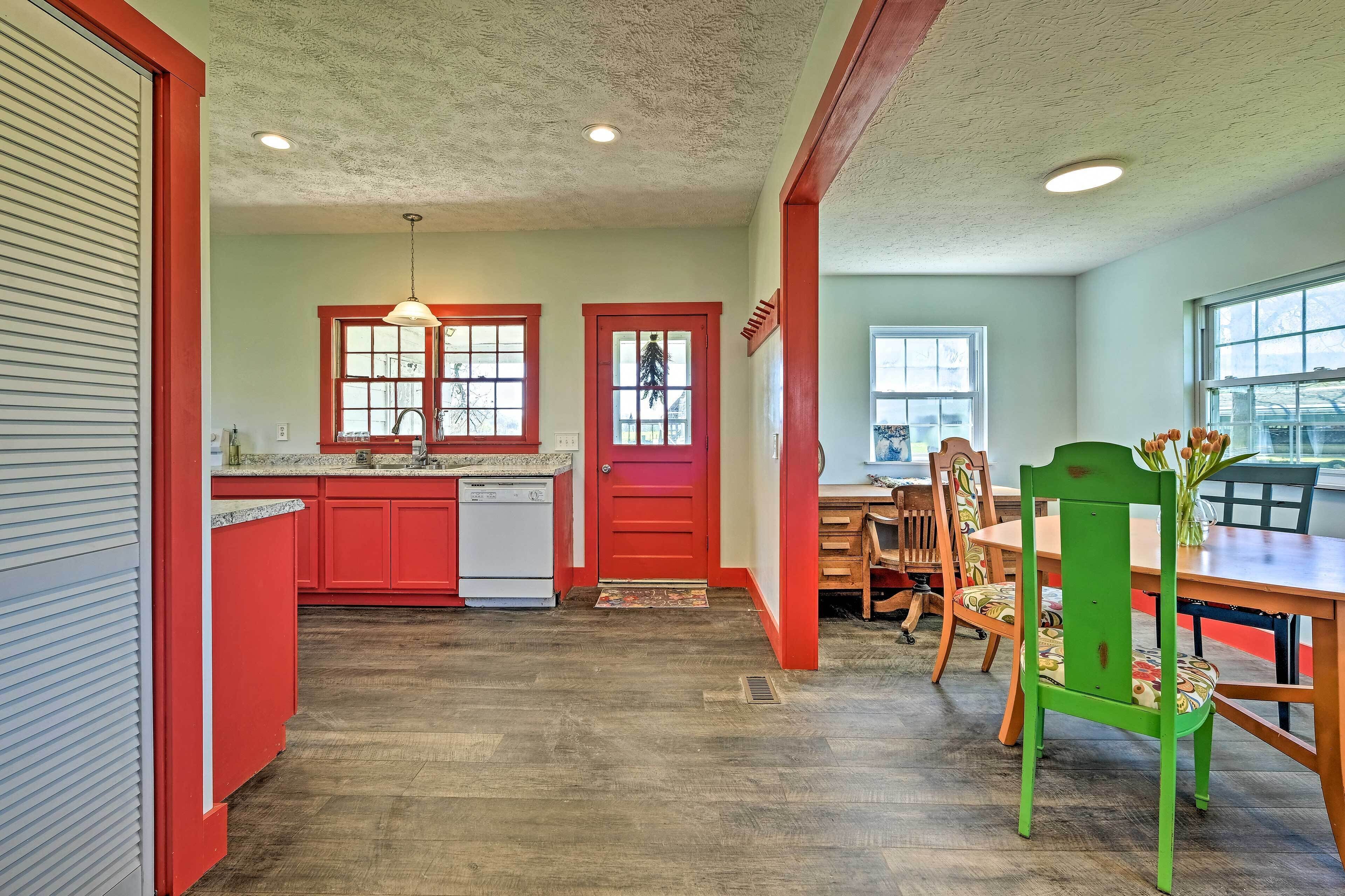 House (2 Bedrooms) | Interior