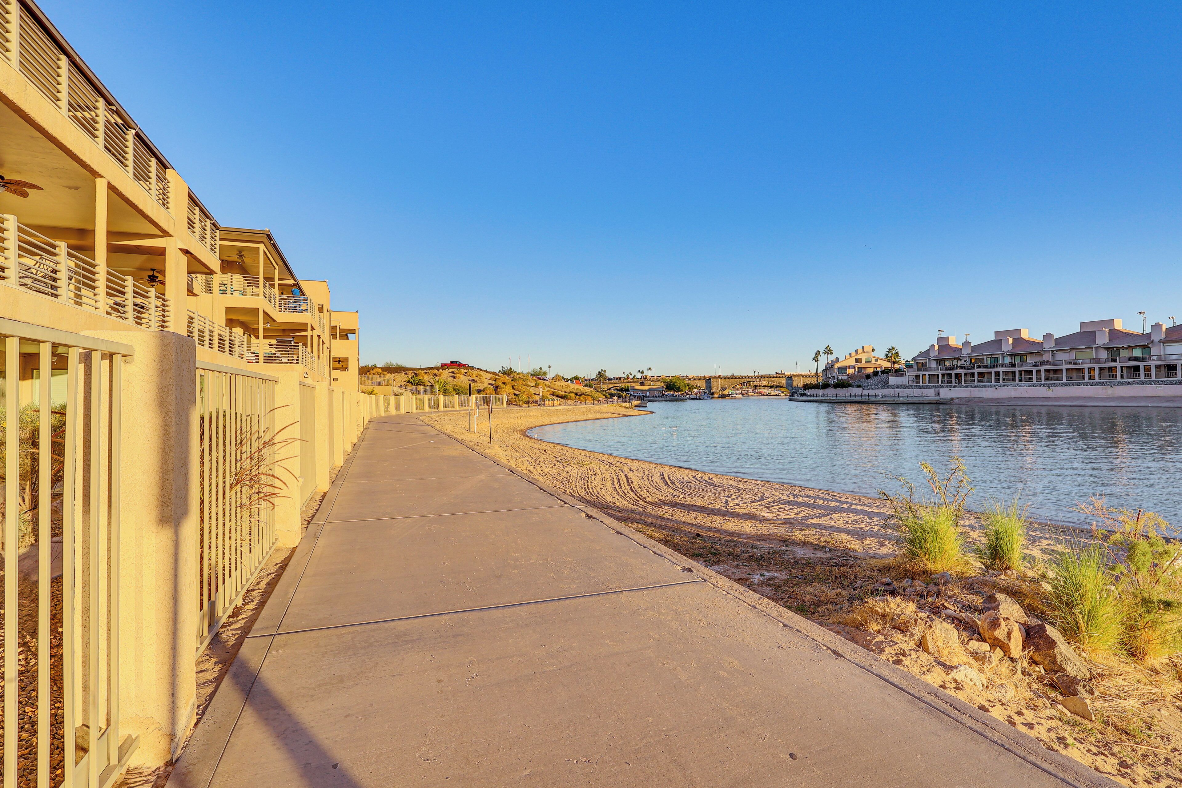 Apartment (2 Bedrooms) | Depan hartanah