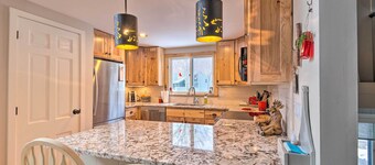 Spacious Village of Loon Home < 1 Mi to Ski Slopes