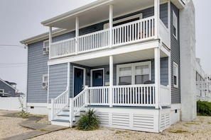 Interior - Bayfront Brigantine Escape w/ Porch & Bay Views! (Brigantine)
