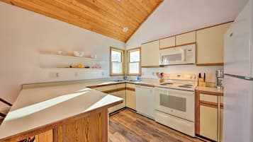 บ้านพัก (5 Bedrooms) | ภายใน