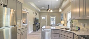 Inviting Home < 2 Mi to Ocean Isle Beach Pier