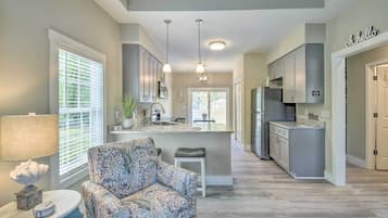 Rumah (2 Bedrooms) | Interior