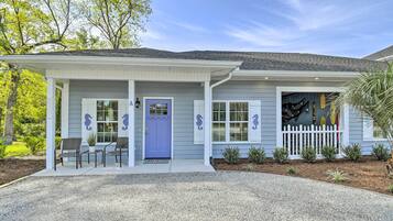 Rumah (2 Bedrooms) | Bagian depan properti