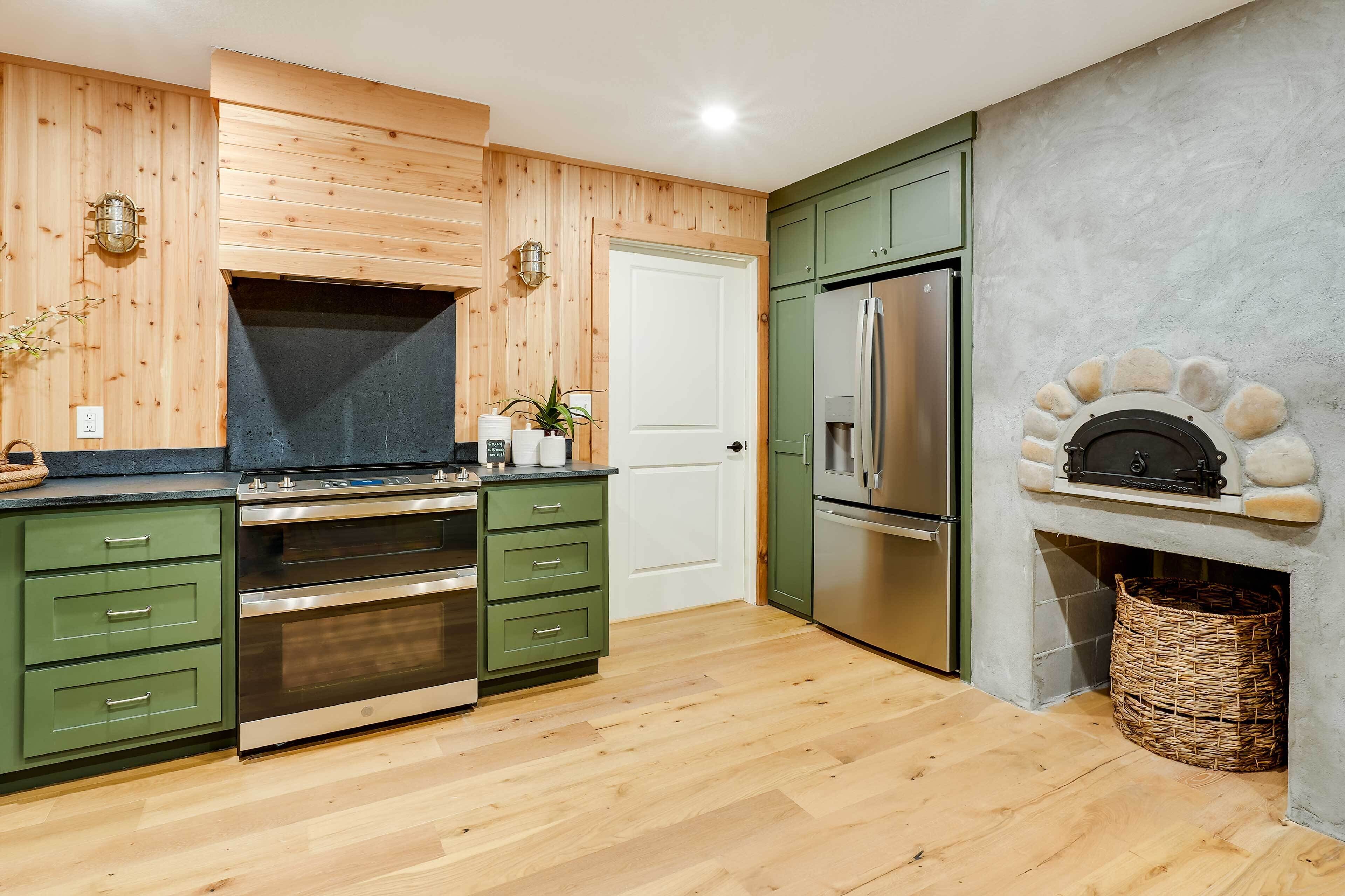 House (4 Bedrooms) | Interior