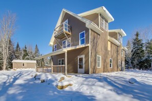 House (3 Bedrooms) | Interior - Rangeley Retreat Cabin-style Home: Lake Access (Rangeley)