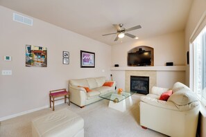 House (2 Bedrooms) | Interior