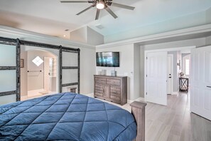 Interior - Pool, Patio & Lake Views: Lake Havasu City Home! (Lake Havasu City)