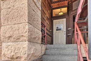 Interior - Pet-friendly Apt: Walk to Missouri River! (Yankton)