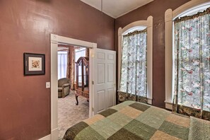 Interior - Pet-friendly Apt: Walk to Missouri River! (Yankton)