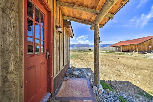 Remote Escape: Clark Home w/ Incredible View