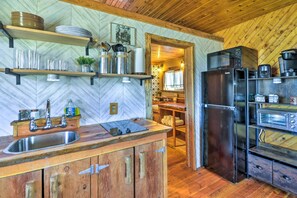 House (1 Bedroom) | Interior