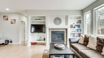 Rumah (6 Bedrooms) | Interior