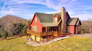 House (Multiple Bedrooms) | Front of property