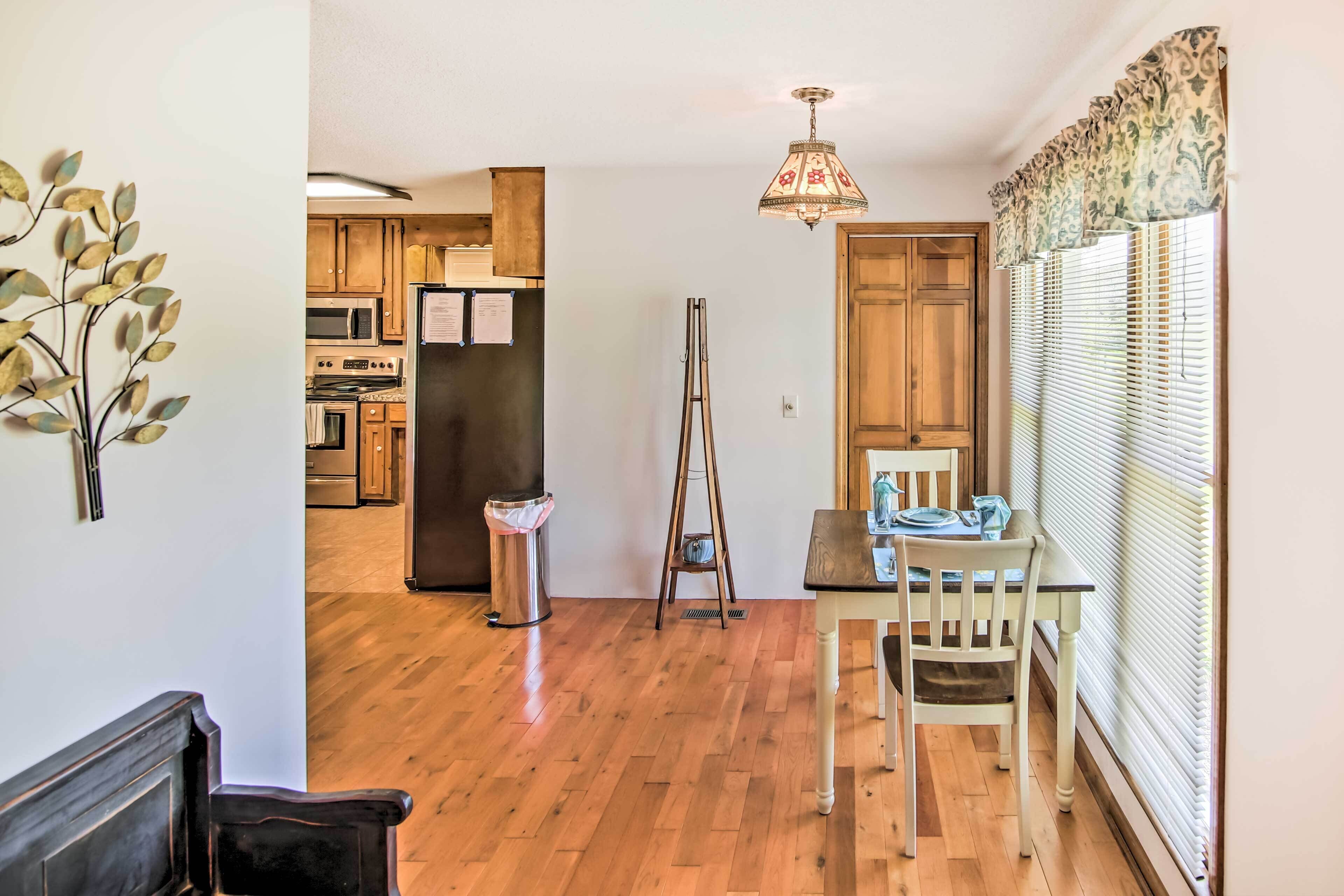 House (2 Bedrooms) | Interior