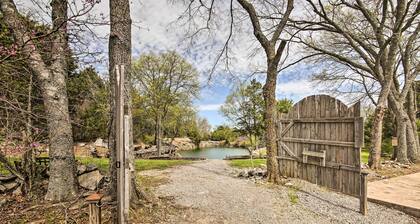 Country Home w/ Fire Pit: 40 Mi to Nashville!