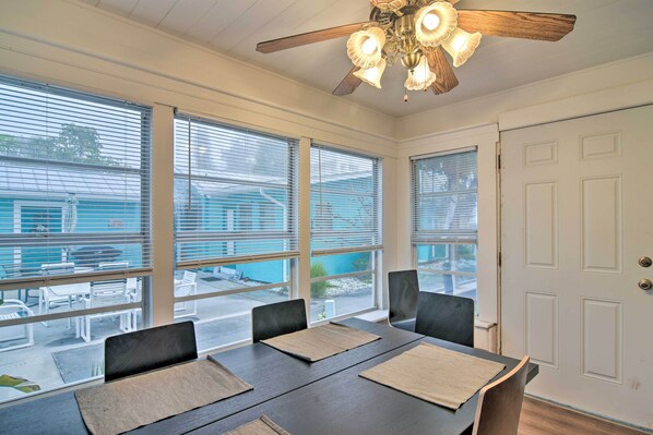 Cottage (2 Bedrooms) | Interior