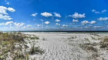 Cottage (2 Bedrooms) | Interior