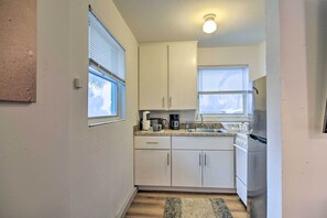 Cottage (2 Bedrooms) | Interior