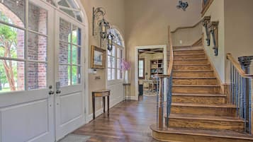 Rumah (4 Bedrooms) | Interior