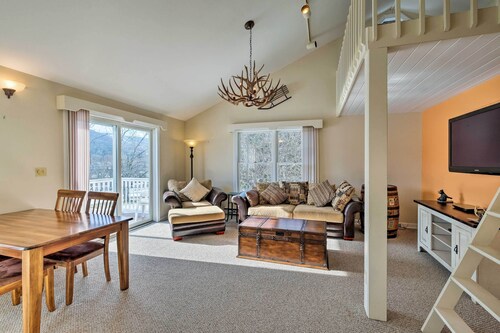 Condo w/ Loft: 2 Mi to Windham Mountain Ski!
