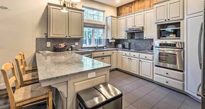 1 Mi to Commons Beach: Tahoe City Getaway!