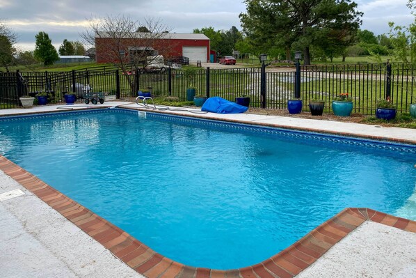 Apartment (3 Bedrooms) | Interior - Pet-friendly Home 7 Miles to Dickson Street! (Fayetteville)