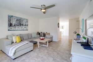 Apartment (2 Bedrooms) | Interior - Palm Desert Retreat: Private Patio & Mtn View (Palm Desert)