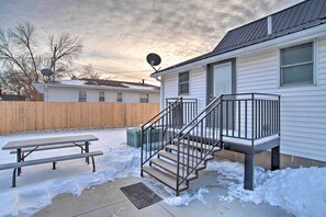 House (3 Bedrooms) | Interior - Charming Iowa Abode Near Knoxville Raceway! (Knoxville)