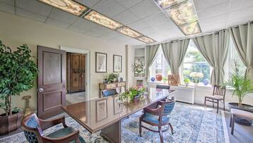 Nhà (Multiple Bedrooms) | Nội thất