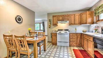 Nhà (2 Bedrooms) | Nội thất