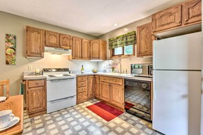 House (2 Bedrooms) | Interior - Fishermen's Paradise w/ Fire Pit on Rice Lake! (Rice Lake)