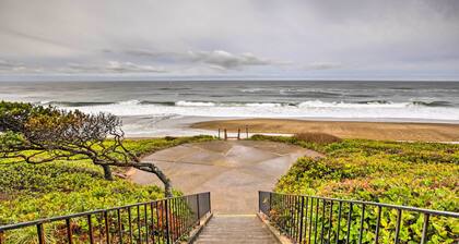 Beachfront Condo w/ Patio & Views - Walk to Shore!