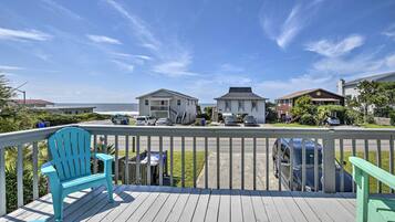 House (4 Bedrooms) | Front of property