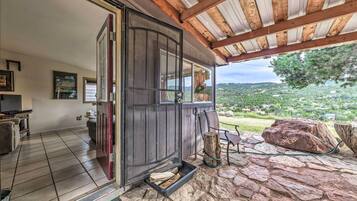 Cottage (1 Bedroom) | Interior